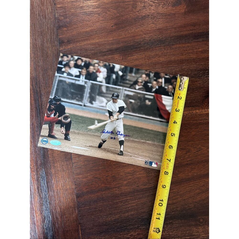 Vintage hand signed Clete Boyer (NY Yankees) photo.